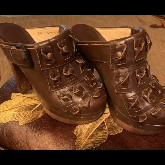 3.1 Phillip Lim leather designer clogs! - Picture 6 of 14